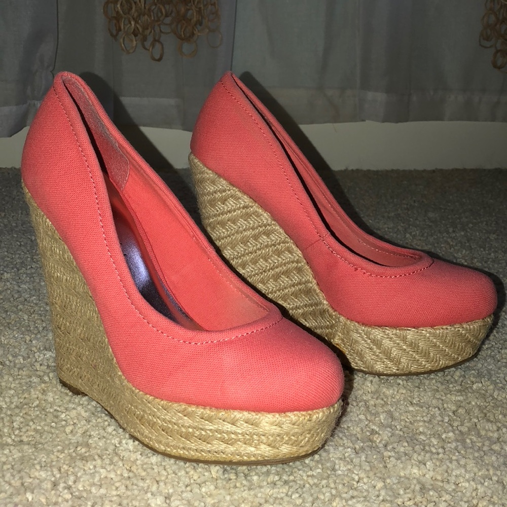 Steve Madden wedged